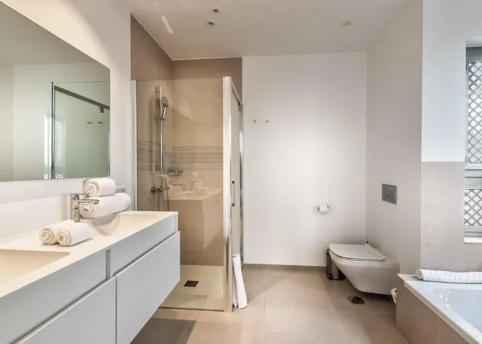 Tahona 3-1 Penthouse Jacuzzi Pool View 3b