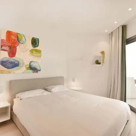 Tahona 3-1 Penthouse Jacuzzi Pool View 3b